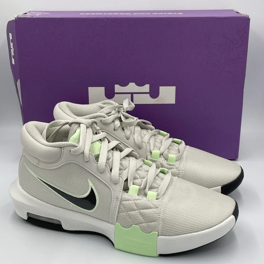 Nike LeBron Witness VIII Light Bone Green Basketball Shoes HQ2139-002 Men's Sz 8